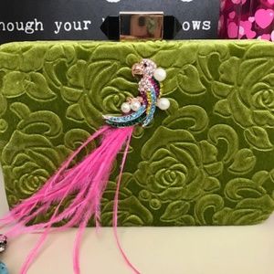 Pretty Parrot Bag